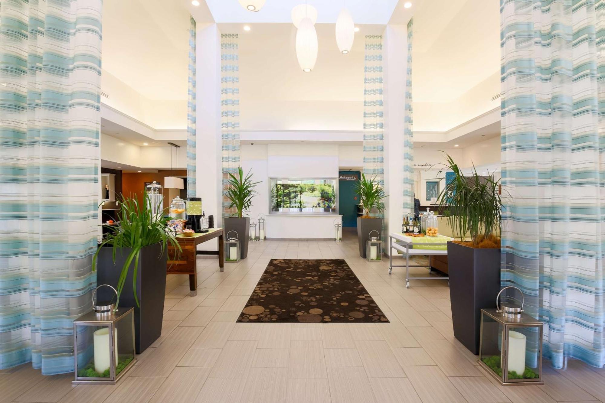 Hilton Garden Inn Nanuet Exterior foto